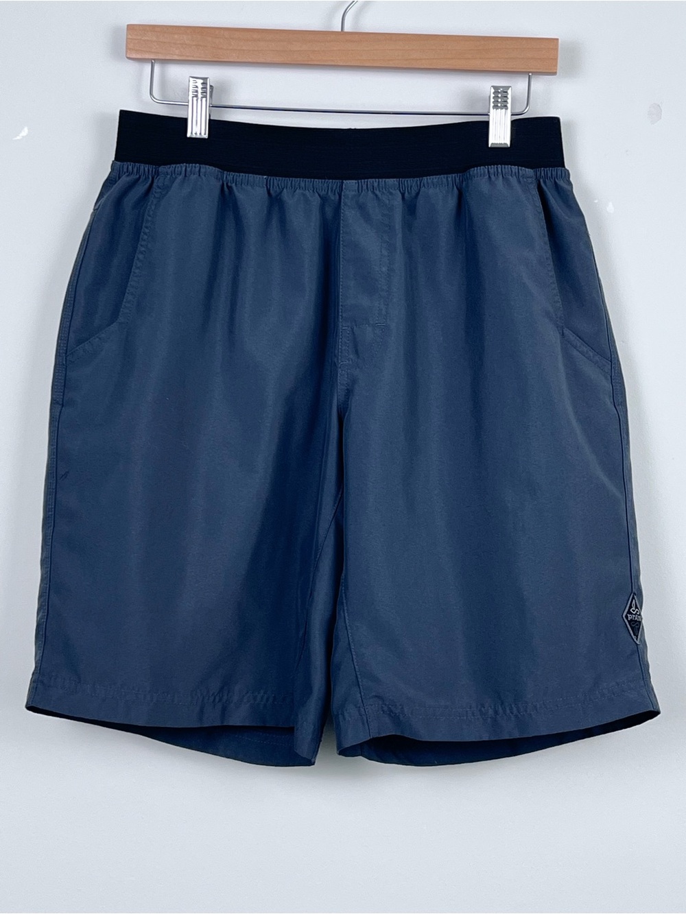 Prana Men's Charcoal Gray Mojo 10" Shorts 1963761 Size M; Active, Outdoor, Hike